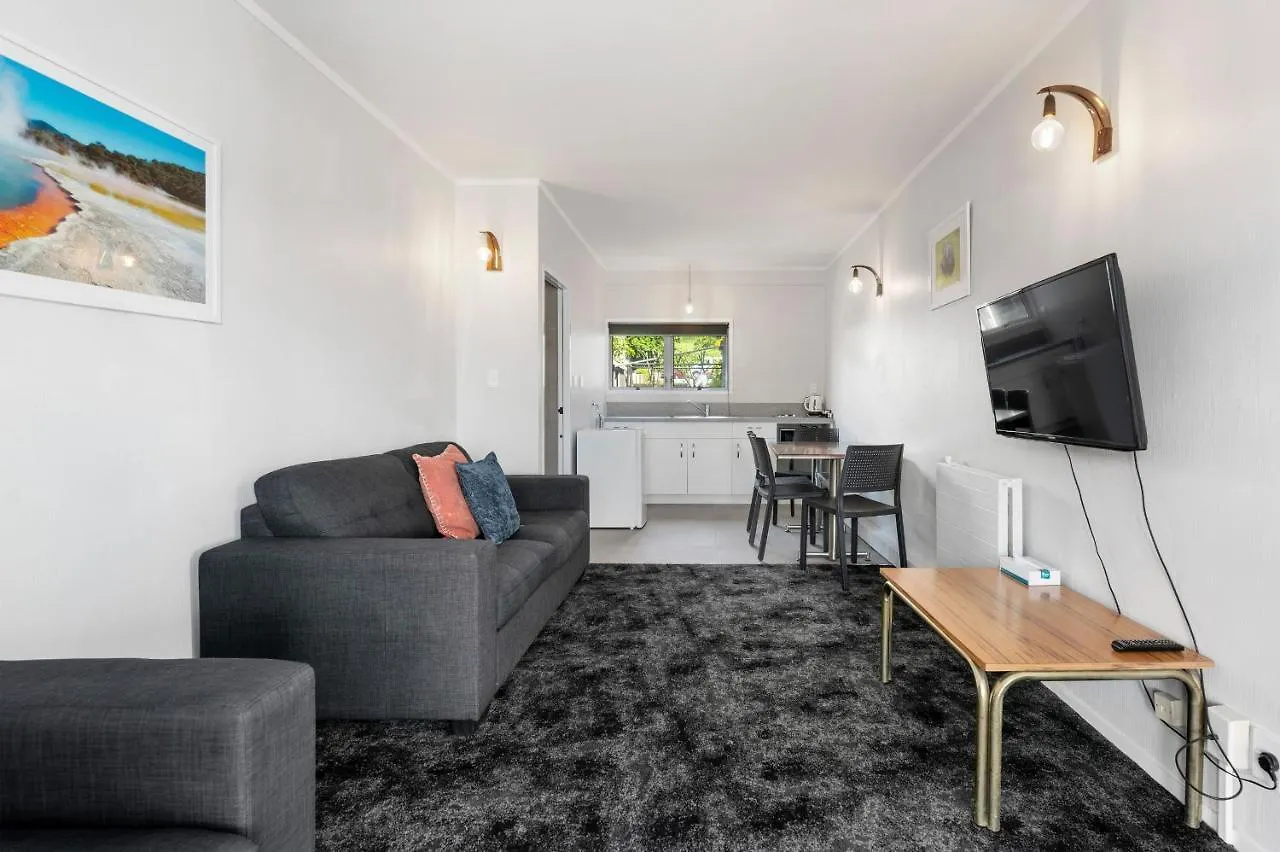 Lake Lodge Motel Ροτόρυα 3*,  Νέα Ζηλανδία